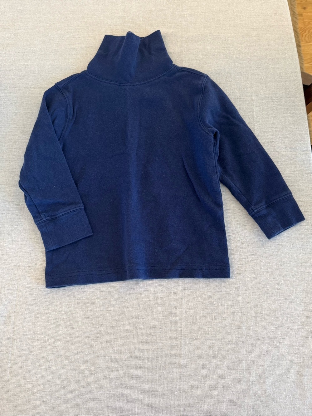 Hanna Andersson navy turtleneck